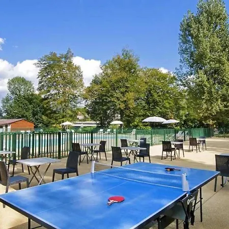 2 Etoiles - Piscine - Ccab0if Campsite