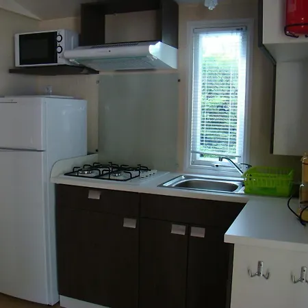 2 étoiles - Piscine - Ccab0if Camping