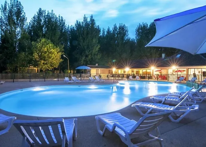 Camping 2 étoiles - Piscine - Ccab0if 2*