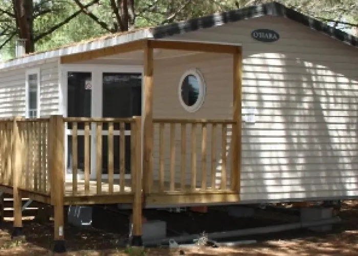 2 étoiles - Piscine - Ccab0if Saint-Sozy