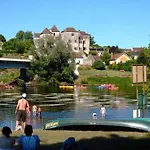Kemp Zecamping 2 Etoiles Piscine Et Pataugeoire Snack Restaurant Et Soiree Animees Saint-Sozy