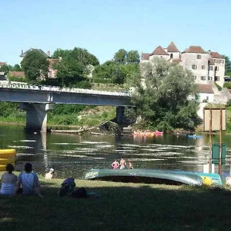 Zecamping 2 Etoiles Piscine Et Pataugeoire Snack Restaurant Et Soiree Animees Camping